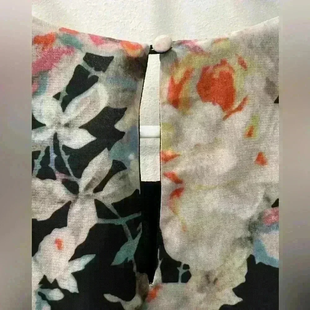 Philosophy Multicolored Floral Print Sleeveless Blouse Size Medium